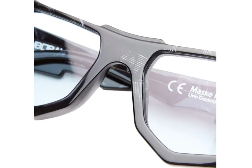 MASKE F6 - KUBORAUM